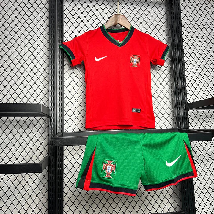 Kit Enfant Portugal 2024/2025