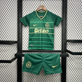 Kit Enfant Sporting Portugal Extérieur 2024/2025